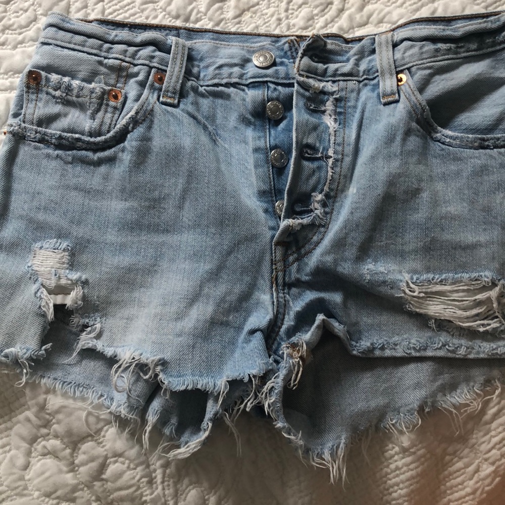 Levi women’s denim shorts